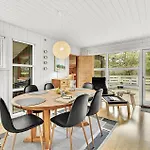 Beautiful In With Kitchen