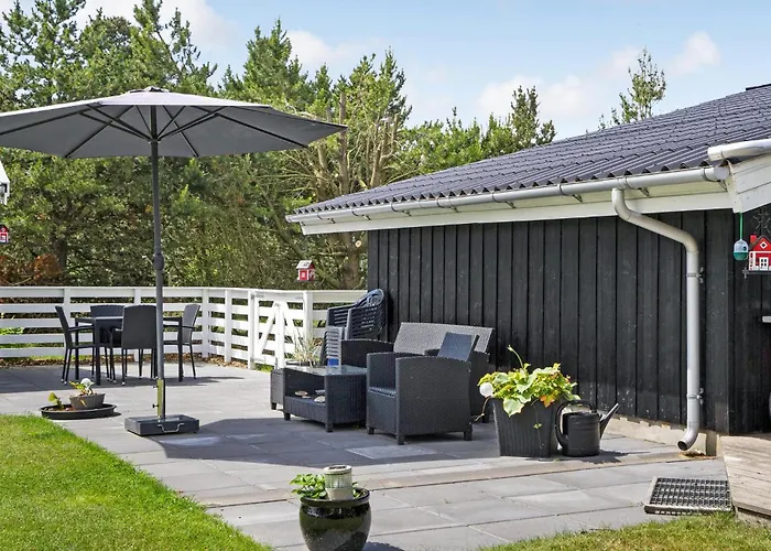 Beautiful In With Kitchen בית נופש