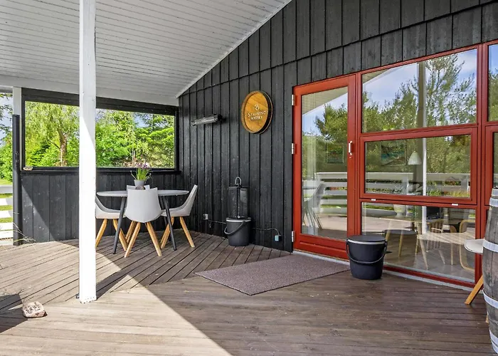 Beautiful In With Kitchen Skjern